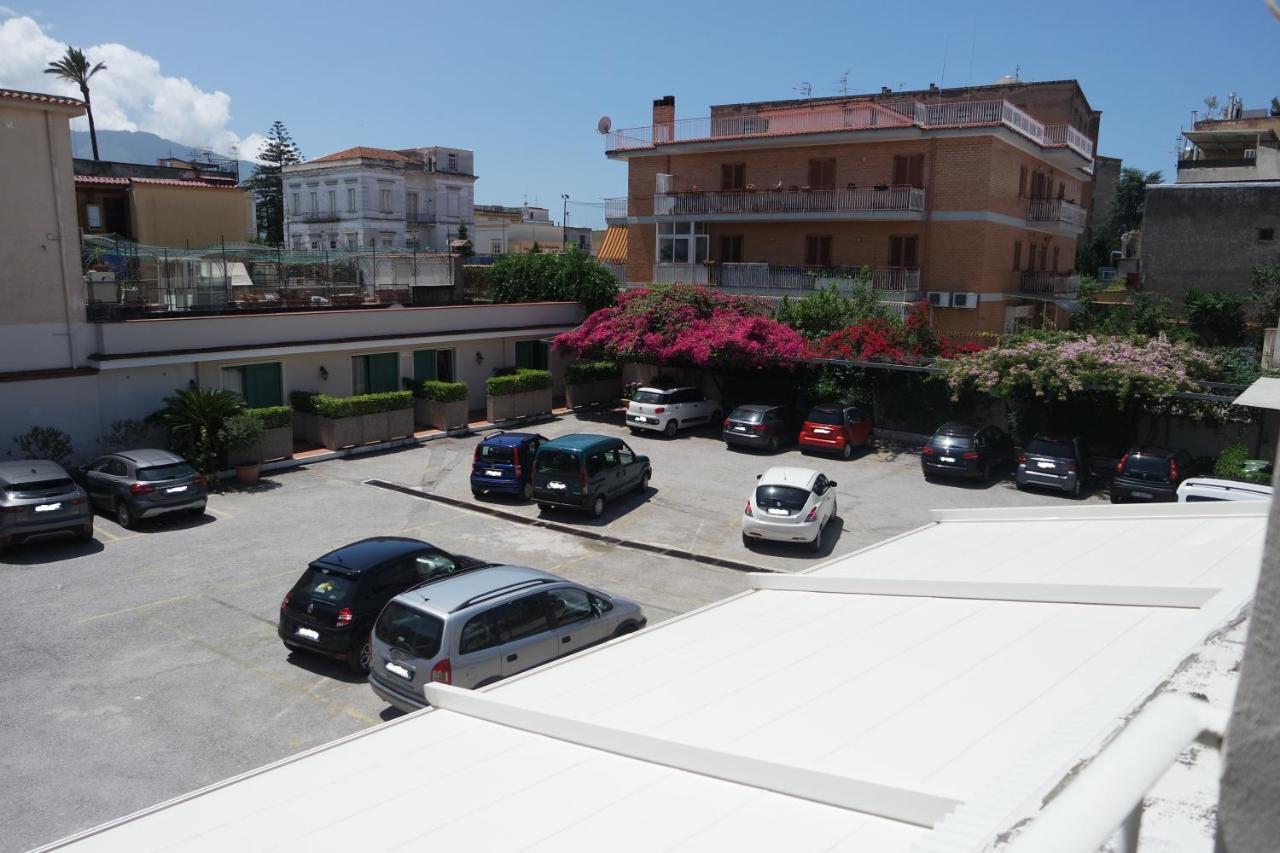 فندق Santa Caterina بومبيي المظهر الخارجي الصورة